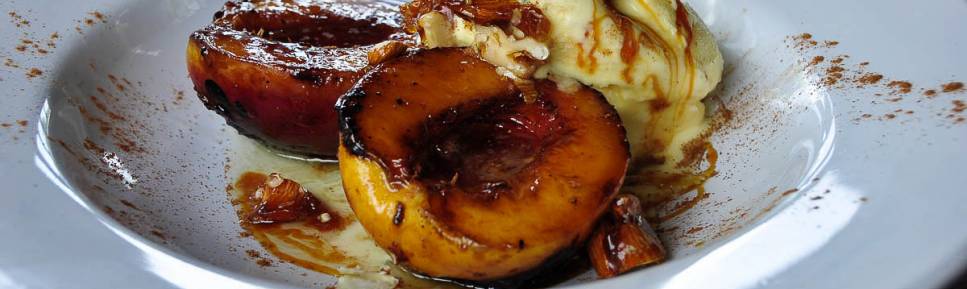 Nossa deliciosa sobremesa no restaurante La Huerta, Punta del Este, no litoral do Uruguai